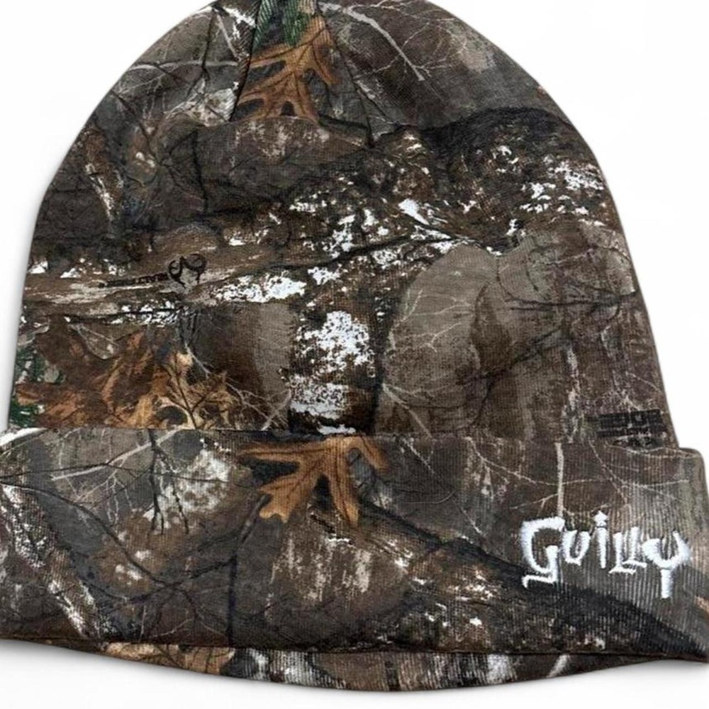 Vtg Y2K Guilty USA Realtree Camo Cuffed Beanie Skully Goth Script embroidered